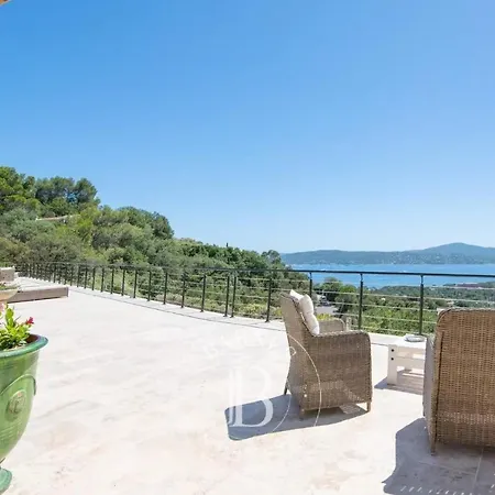 Villa La Lirra