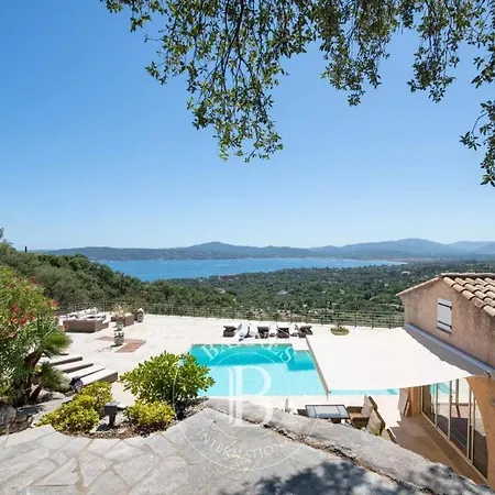 Villa La Lirra *