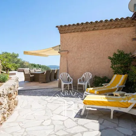 Villa La Lirra *