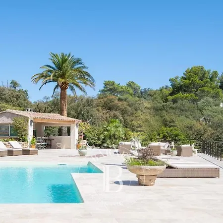 La Lirra * Grimaud